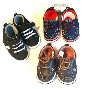 Lot of Size 2/6-9 mo Shoes